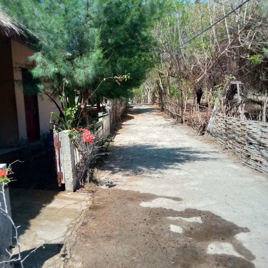 We'Be Cottages Gili Meno Luaran gambar