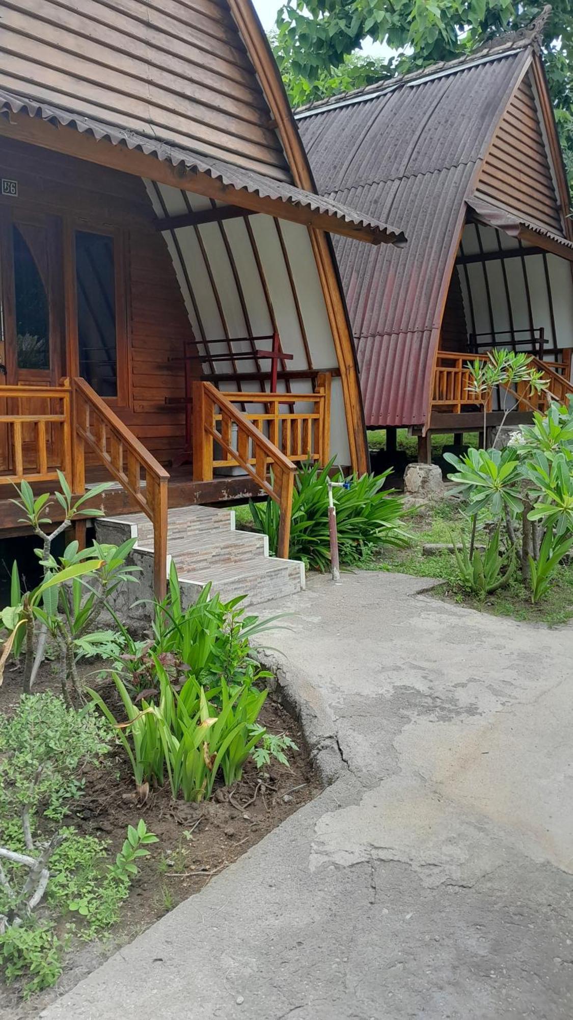 We'Be Cottages Gili Meno Luaran gambar