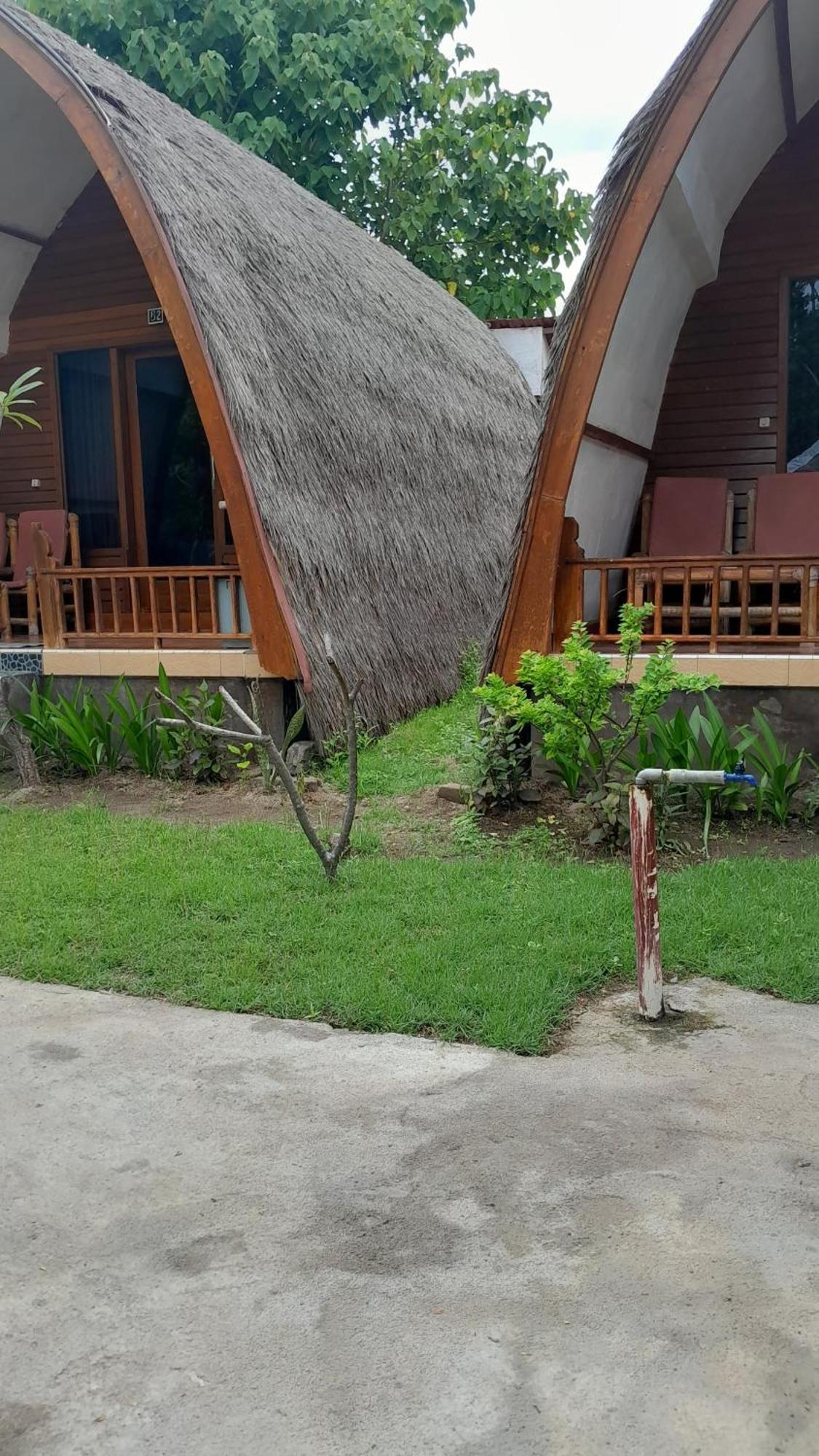 We'Be Cottages Gili Meno Bilik gambar