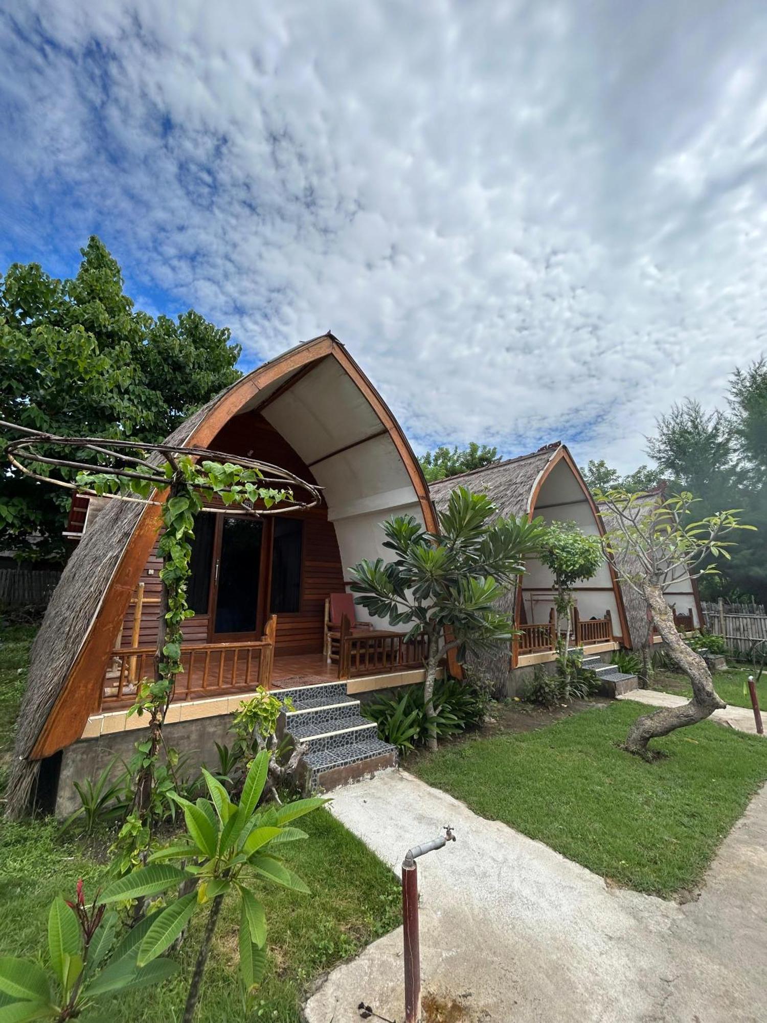 We'Be Cottages Gili Meno Luaran gambar